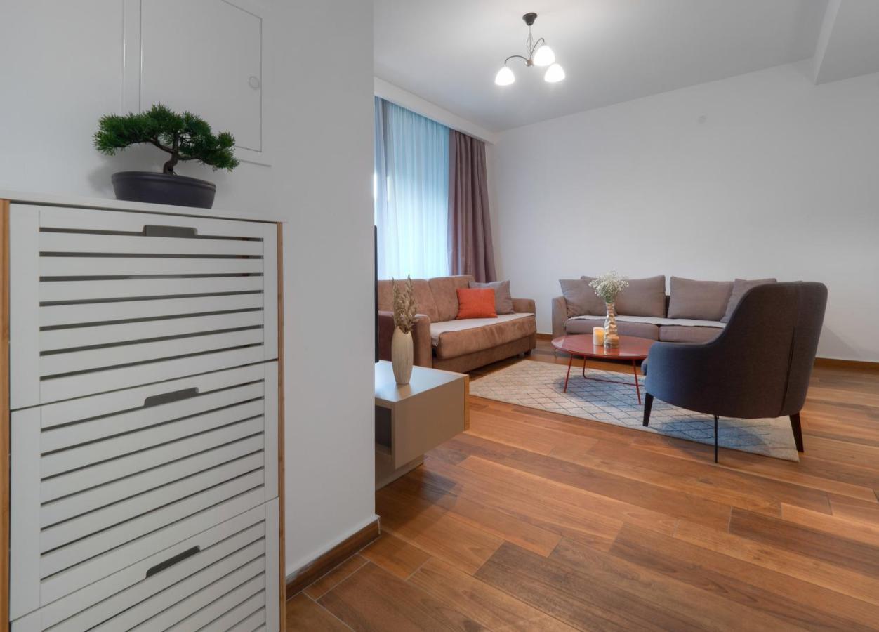 Apartments Garden Azure Будва Екстер'єр фото