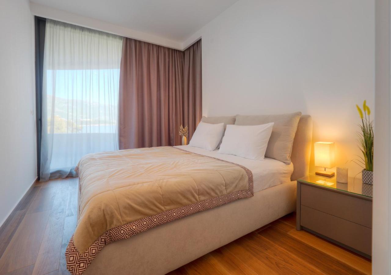 Apartments Garden Azure Будва Екстер'єр фото