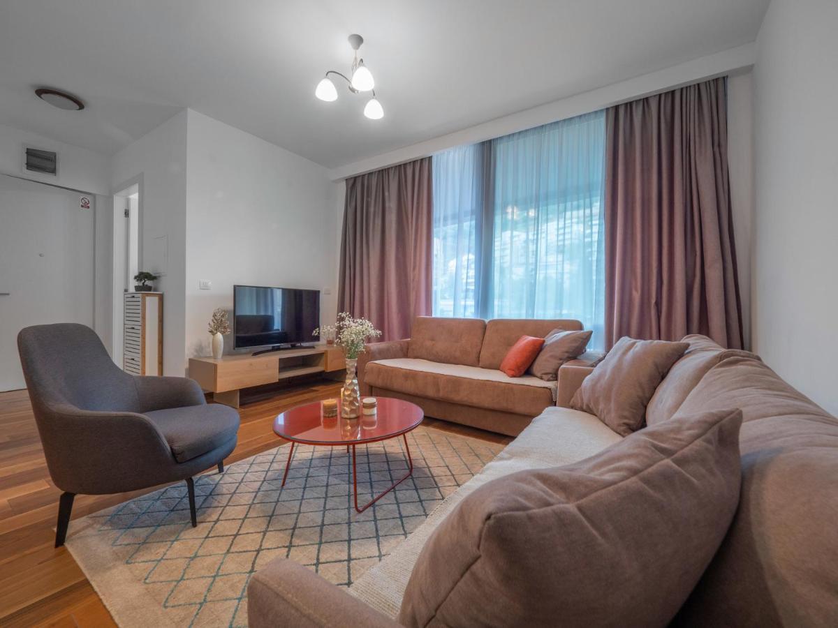 Apartments Garden Azure Будва Екстер'єр фото