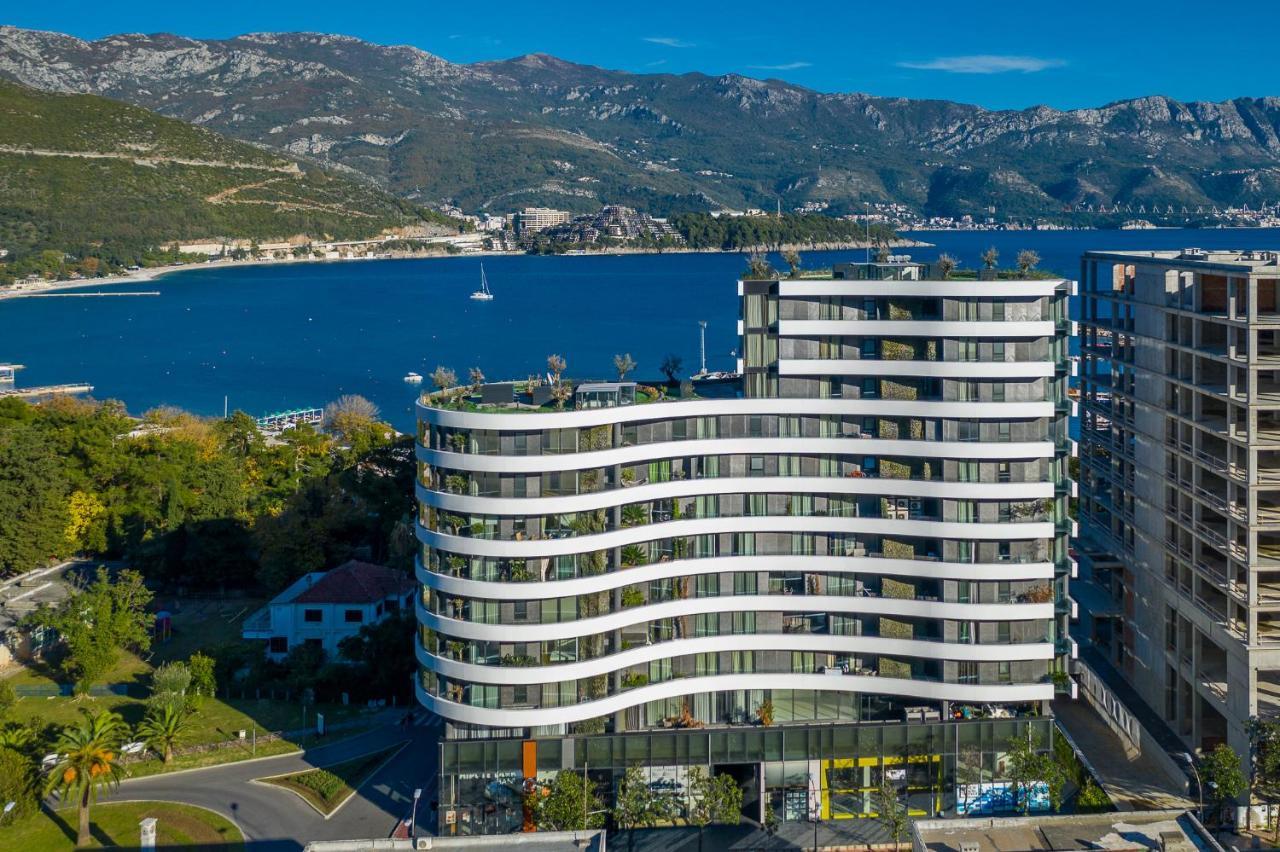 Apartments Garden Azure Будва Екстер'єр фото